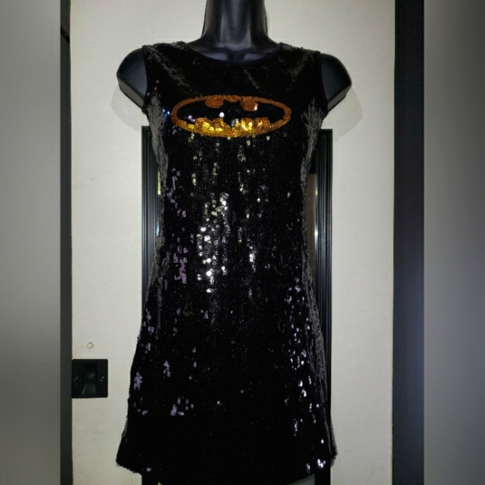 COPY - NWOT‼️ Halloween Sequin Batman dress